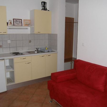Apartments Juran ซูโกชัน ภายนอก รูปภาพ
